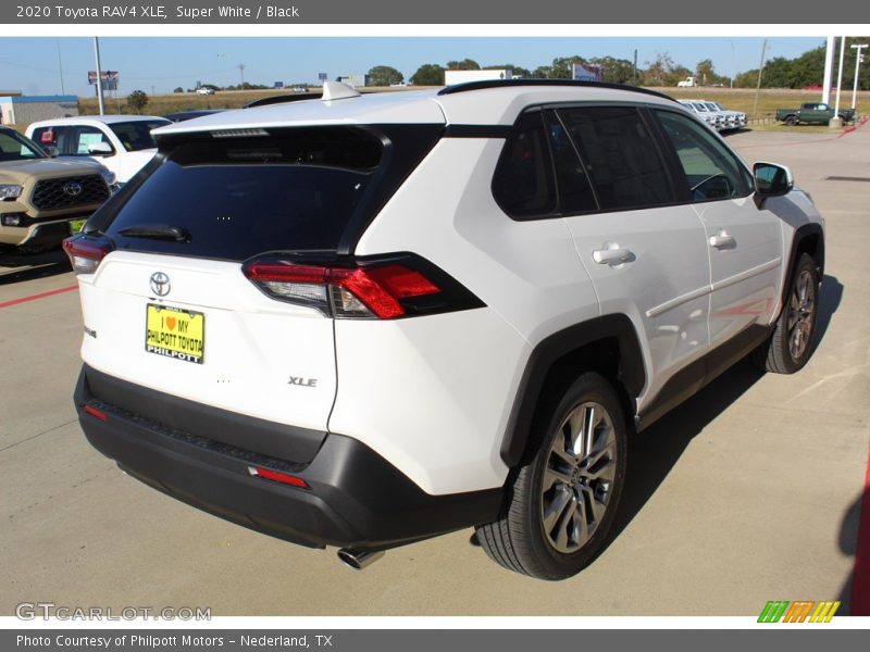 Super White / Black 2020 Toyota RAV4 XLE