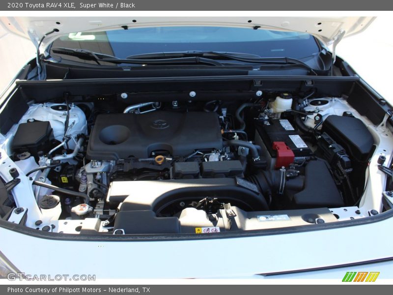 Super White / Black 2020 Toyota RAV4 XLE