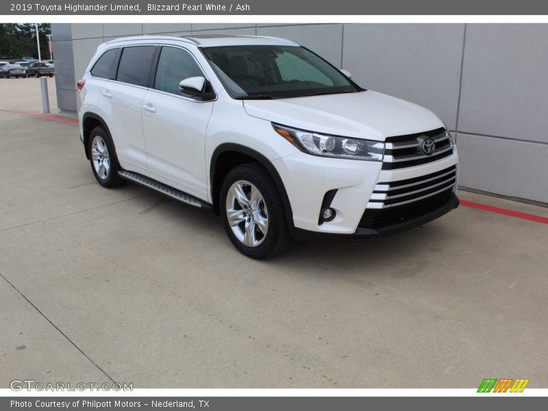 Blizzard Pearl White / Ash 2019 Toyota Highlander Limited