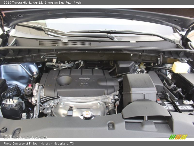 Shoreline Blue Pearl / Ash 2019 Toyota Highlander LE