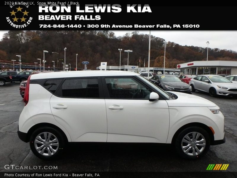 Snow White Pearl / Black 2020 Kia Soul LX
