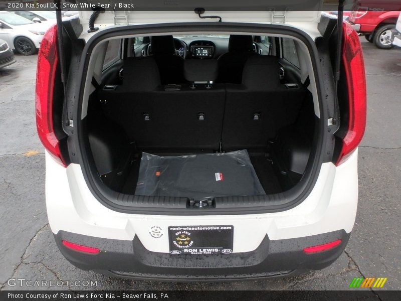Snow White Pearl / Black 2020 Kia Soul LX