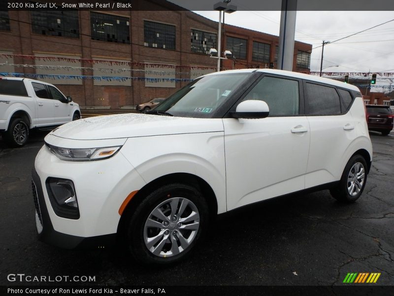 Snow White Pearl / Black 2020 Kia Soul LX