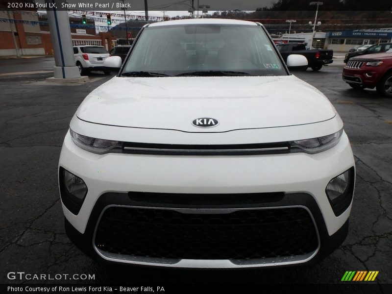 Snow White Pearl / Black 2020 Kia Soul LX