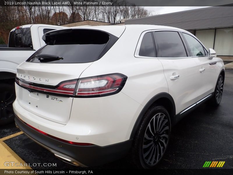 White Platinum / Ebony 2019 Lincoln Nautilus Black Label AWD