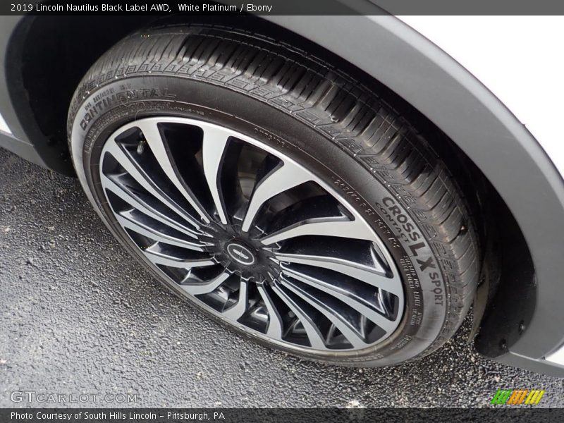 White Platinum / Ebony 2019 Lincoln Nautilus Black Label AWD