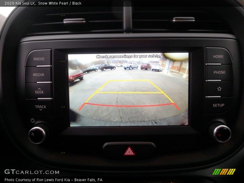 Snow White Pearl / Black 2020 Kia Soul LX