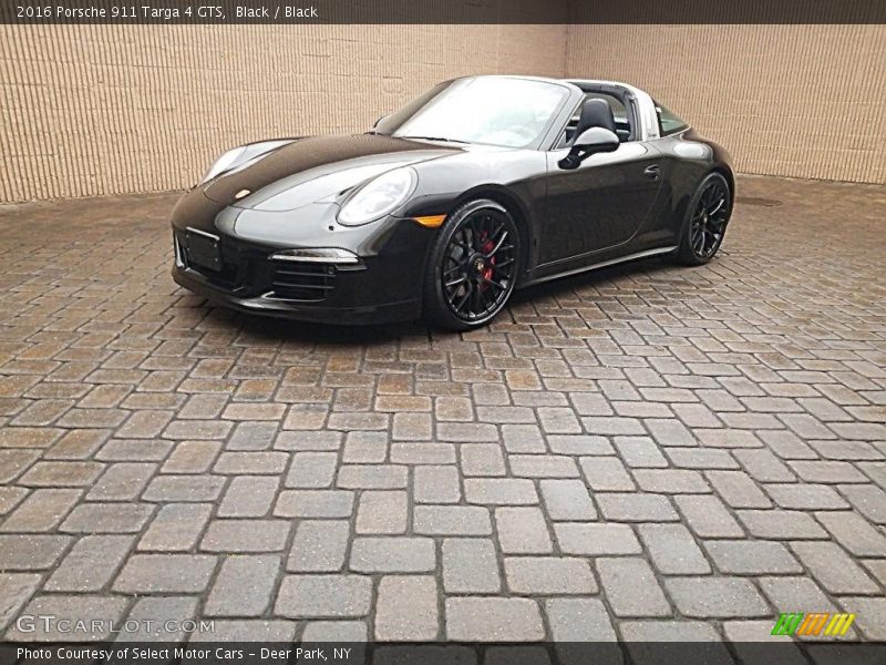 Front 3/4 View of 2016 911 Targa 4 GTS