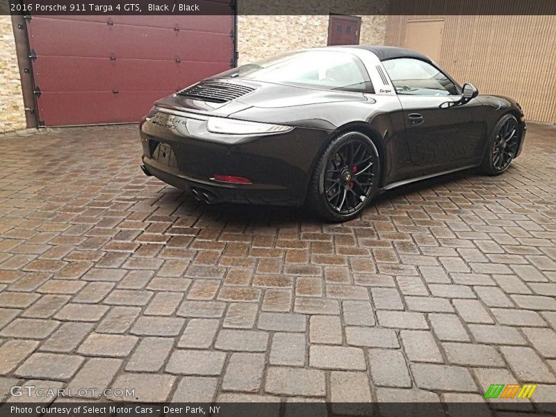 Black / Black 2016 Porsche 911 Targa 4 GTS