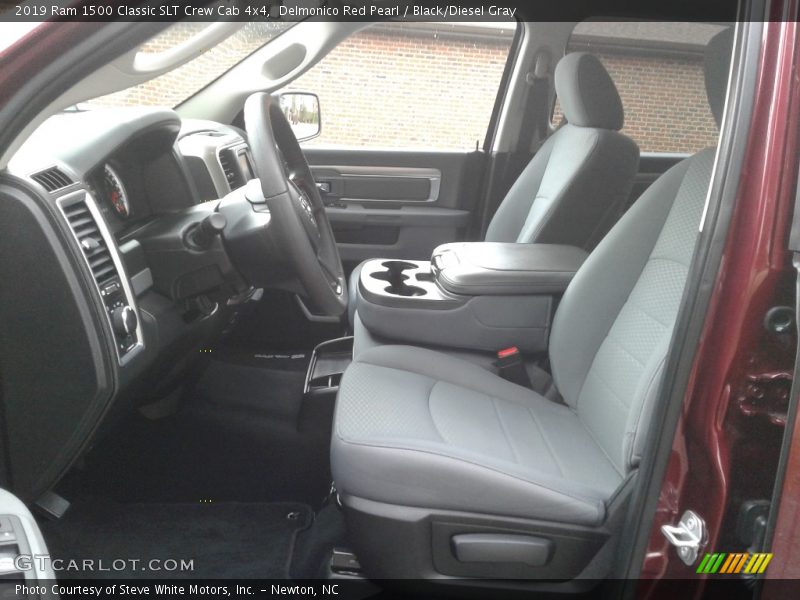 Delmonico Red Pearl / Black/Diesel Gray 2019 Ram 1500 Classic SLT Crew Cab 4x4