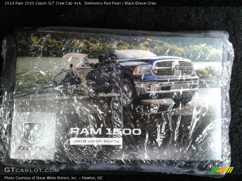 Delmonico Red Pearl / Black/Diesel Gray 2019 Ram 1500 Classic SLT Crew Cab 4x4