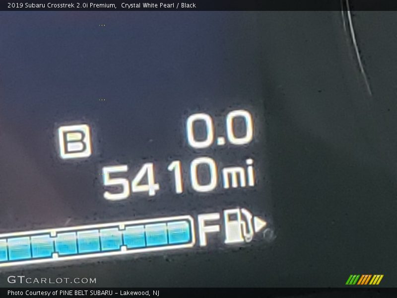 Crystal White Pearl / Black 2019 Subaru Crosstrek 2.0i Premium