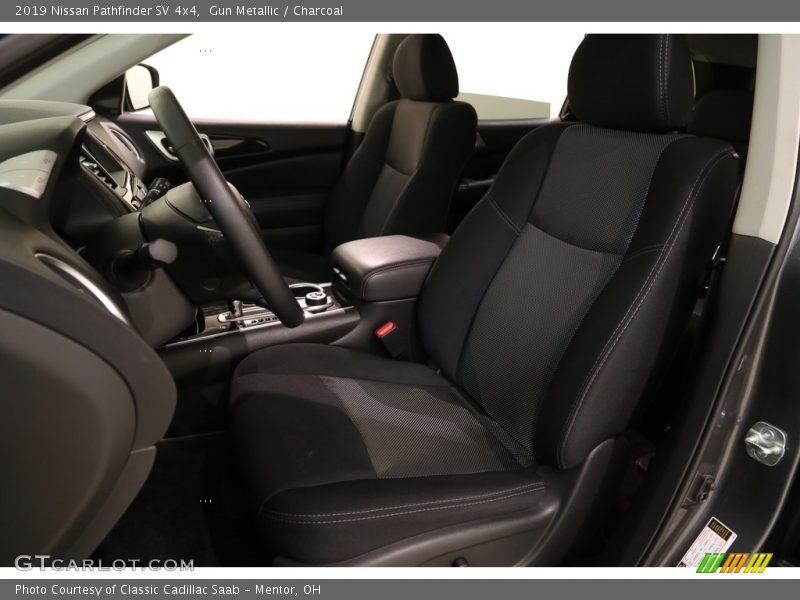 Gun Metallic / Charcoal 2019 Nissan Pathfinder SV 4x4