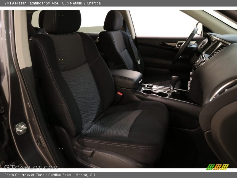 Gun Metallic / Charcoal 2019 Nissan Pathfinder SV 4x4
