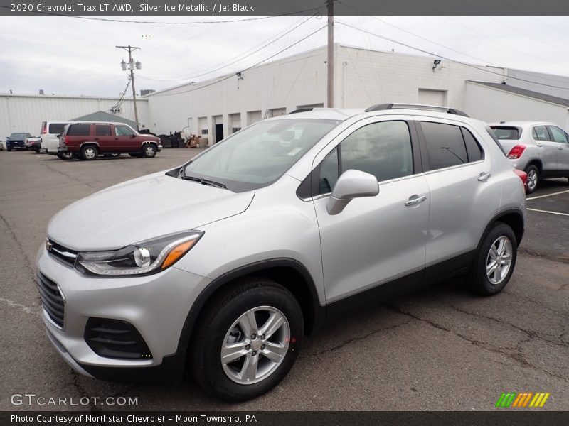 Silver Ice Metallic / Jet Black 2020 Chevrolet Trax LT AWD