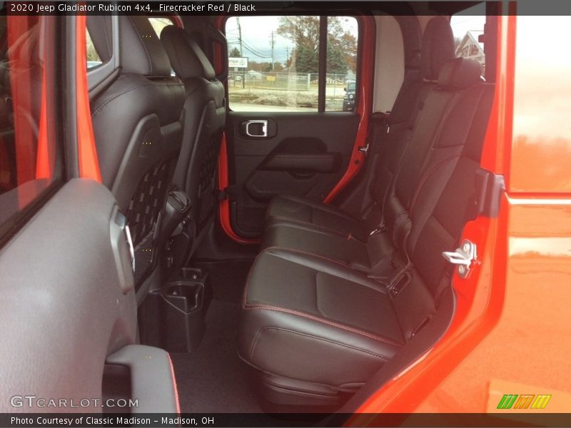 Firecracker Red / Black 2020 Jeep Gladiator Rubicon 4x4