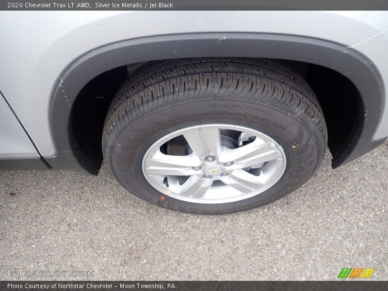 Silver Ice Metallic / Jet Black 2020 Chevrolet Trax LT AWD