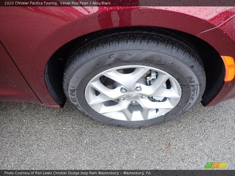 Velvet Red Pearl / Alloy/Black 2020 Chrysler Pacifica Touring