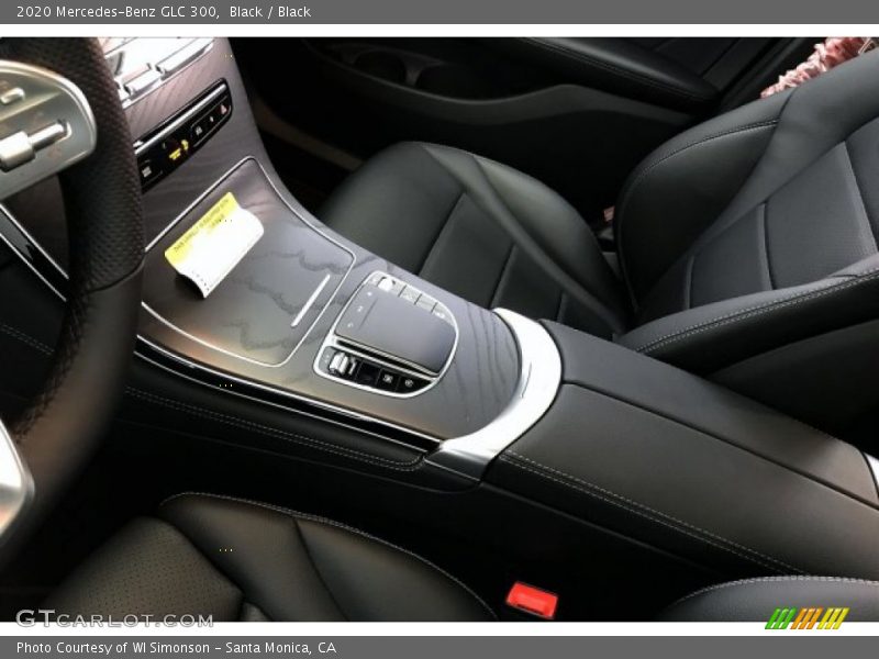 Black / Black 2020 Mercedes-Benz GLC 300