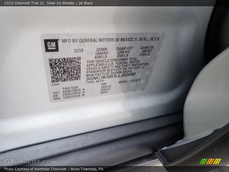 Silver Ice Metallic / Jet Black 2020 Chevrolet Trax LS