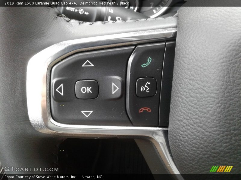  2019 1500 Laramie Quad Cab 4x4 Steering Wheel