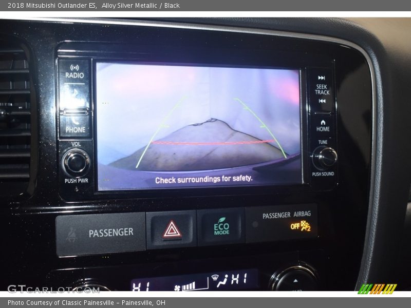 Alloy Silver Metallic / Black 2018 Mitsubishi Outlander ES