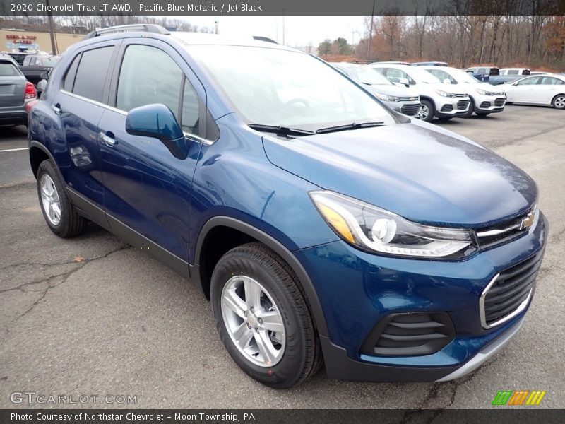  2020 Trax LT AWD Pacific Blue Metallic