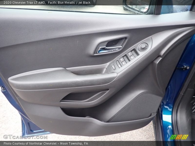 Pacific Blue Metallic / Jet Black 2020 Chevrolet Trax LT AWD