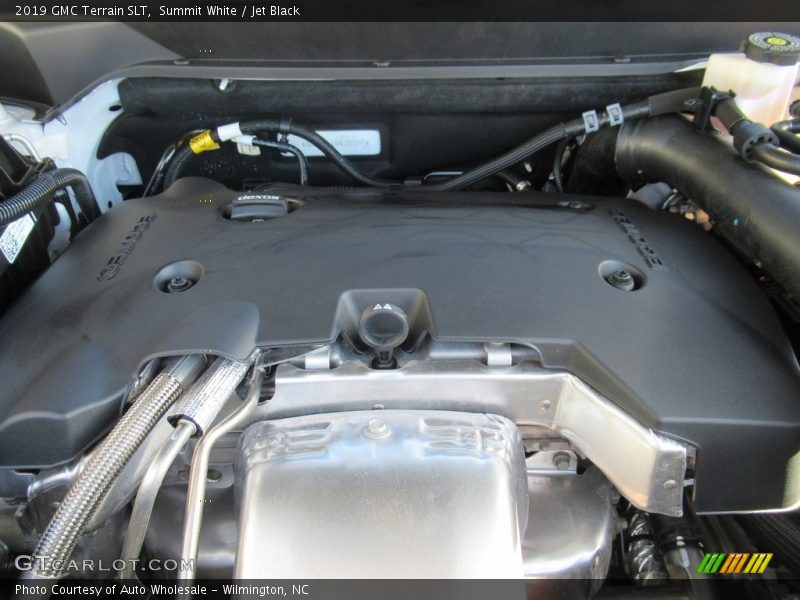 Summit White / Jet Black 2019 GMC Terrain SLT