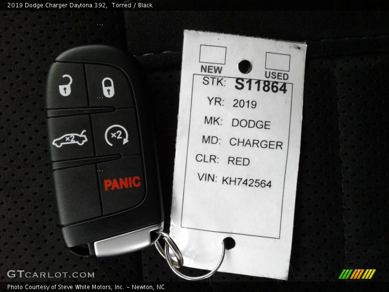 Torred / Black 2019 Dodge Charger Daytona 392