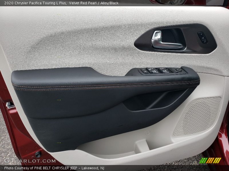 Velvet Red Pearl / Alloy/Black 2020 Chrysler Pacifica Touring L Plus