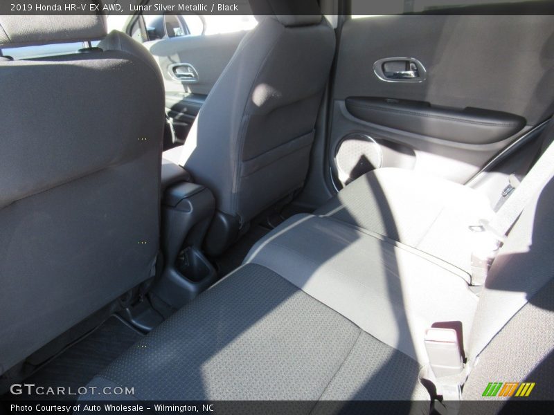 Lunar Silver Metallic / Black 2019 Honda HR-V EX AWD