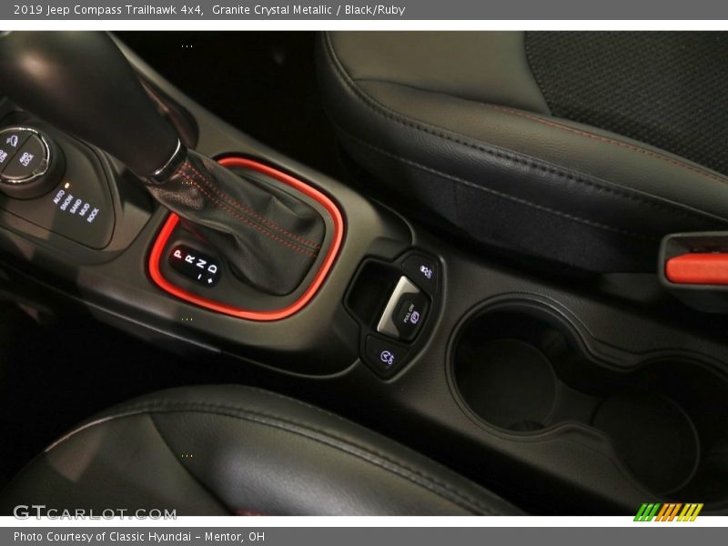 Granite Crystal Metallic / Black/Ruby 2019 Jeep Compass Trailhawk 4x4