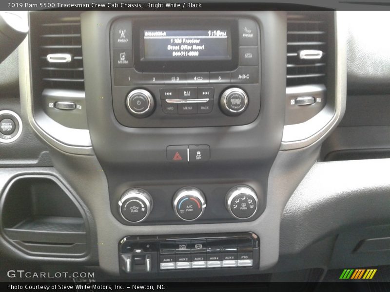 Bright White / Black 2019 Ram 5500 Tradesman Crew Cab Chassis