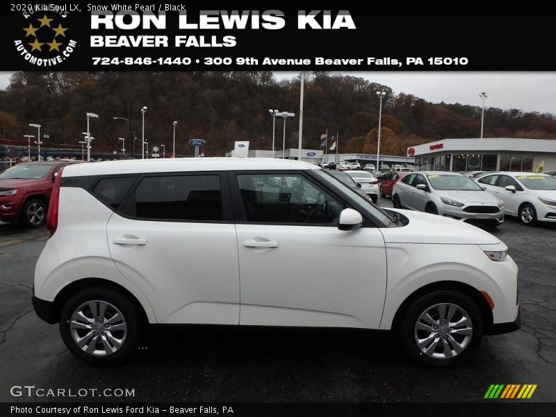 Snow White Pearl / Black 2020 Kia Soul LX