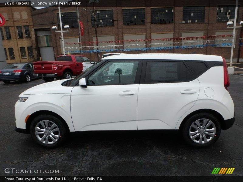 Snow White Pearl / Black 2020 Kia Soul LX