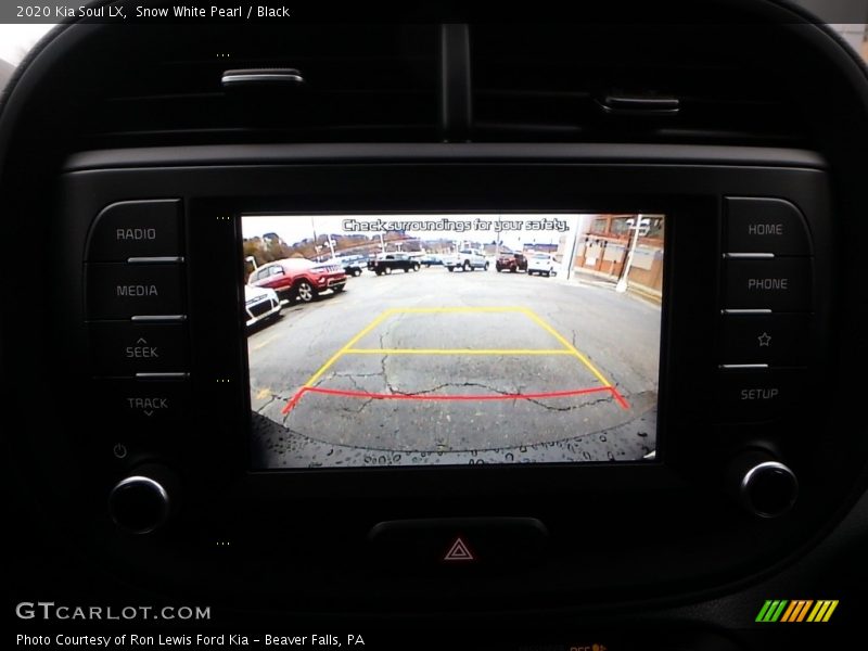 Snow White Pearl / Black 2020 Kia Soul LX