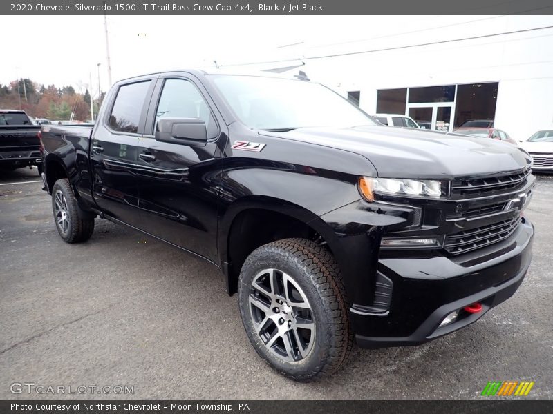Front 3/4 View of 2020 Silverado 1500 LT Trail Boss Crew Cab 4x4