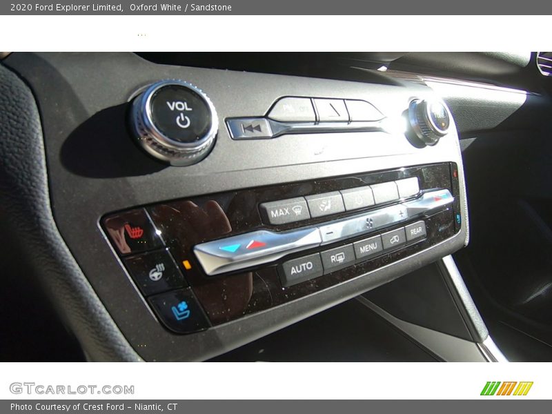 Oxford White / Sandstone 2020 Ford Explorer Limited
