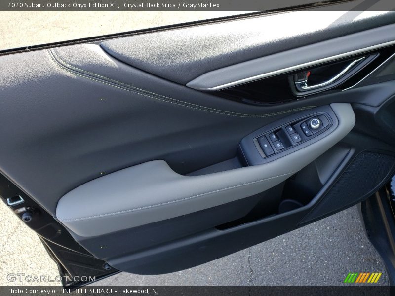 Door Panel of 2020 Outback Onyx Edition XT