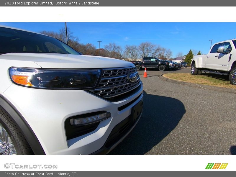 Oxford White / Sandstone 2020 Ford Explorer Limited