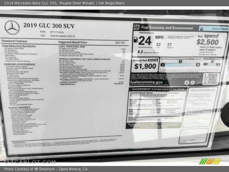 Mojave Silver Metallic / Silk Beige/Black 2019 Mercedes-Benz GLC 300