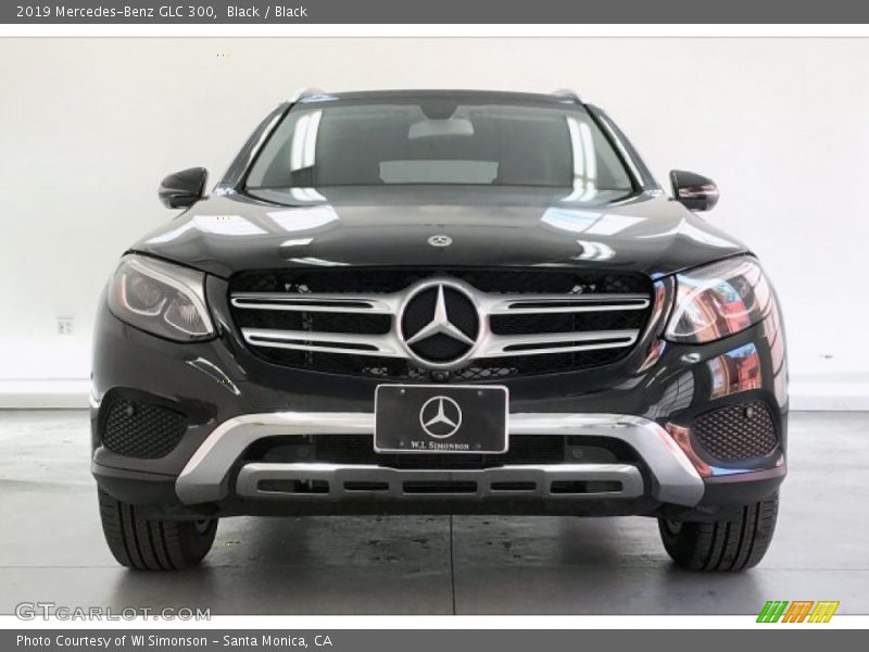 Black / Black 2019 Mercedes-Benz GLC 300