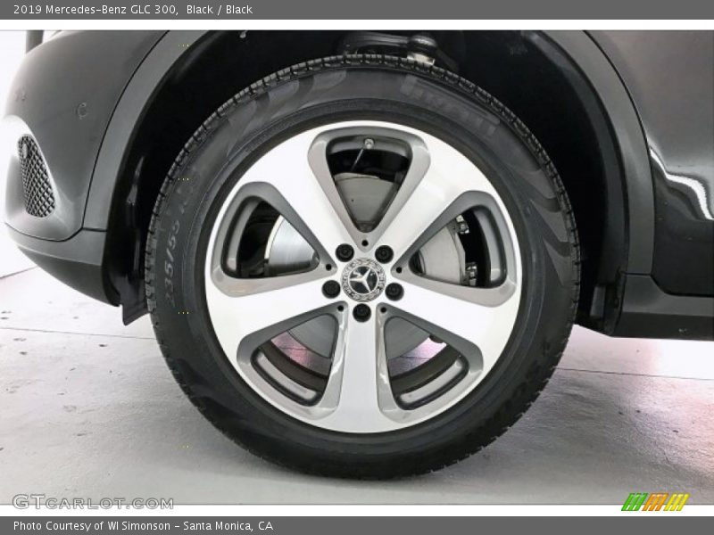 Black / Black 2019 Mercedes-Benz GLC 300