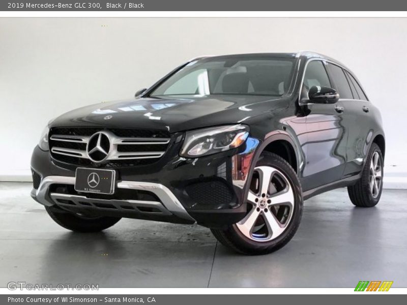 Black / Black 2019 Mercedes-Benz GLC 300