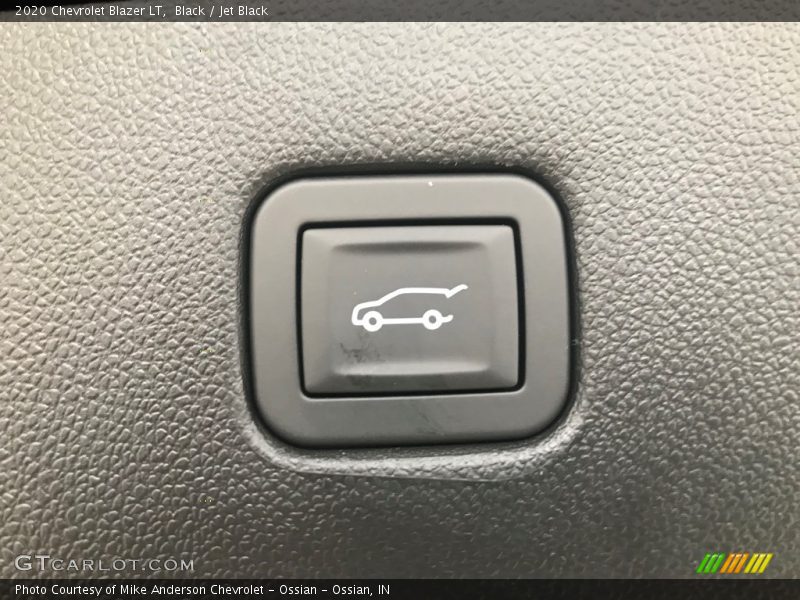 Black / Jet Black 2020 Chevrolet Blazer LT