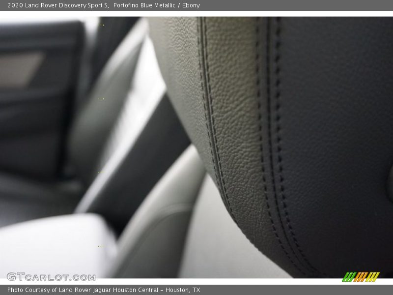Portofino Blue Metallic / Ebony 2020 Land Rover Discovery Sport S