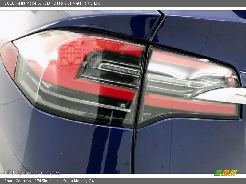 Deep Blue Metallic / Black 2018 Tesla Model X 75D
