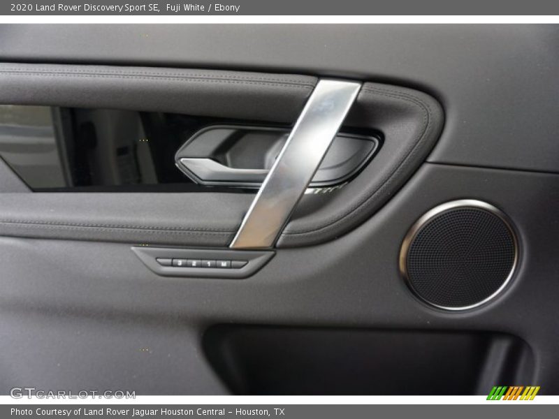 Fuji White / Ebony 2020 Land Rover Discovery Sport SE