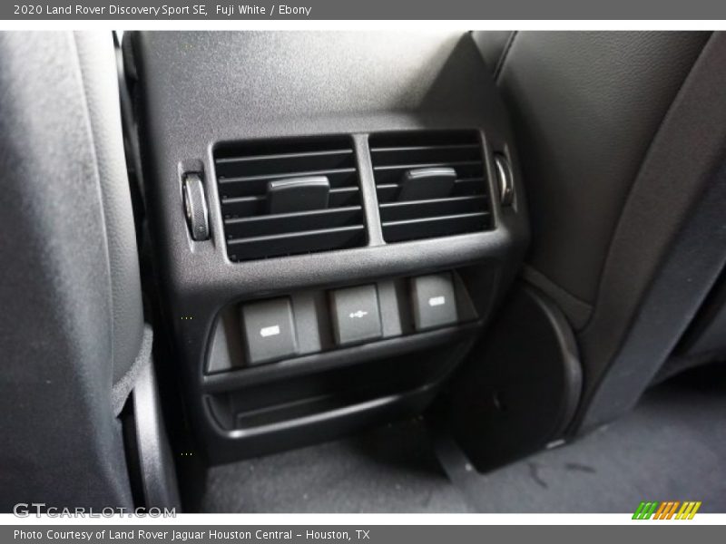 Fuji White / Ebony 2020 Land Rover Discovery Sport SE